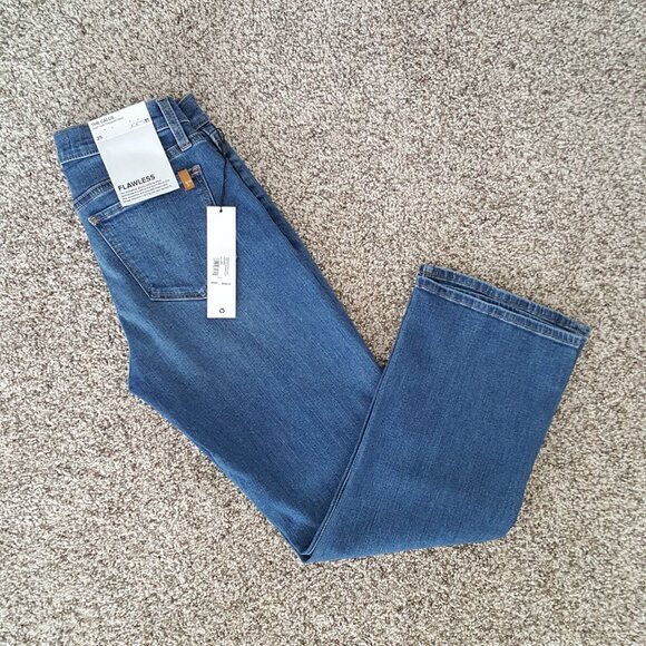 Joe's Jeans The Callie High Rise Cropped Bootcut Flawless Optimist Light Wash - Picture 16 of 16